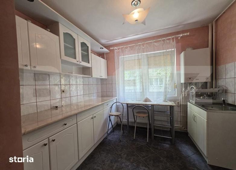 Apartament cu 2 camere în Micro 16