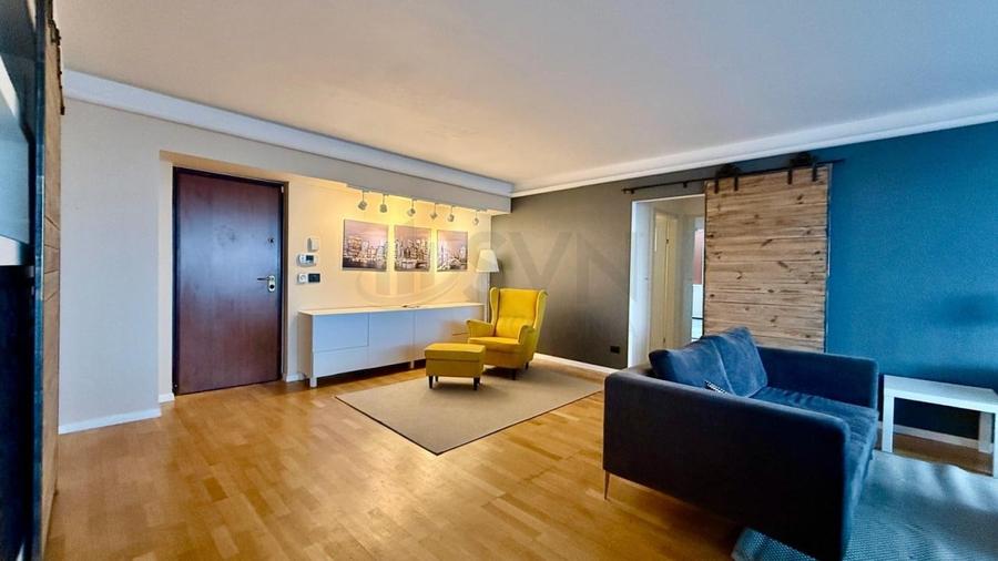 Apartament cu 3 camere semidecomandat, mobilat în Sisești