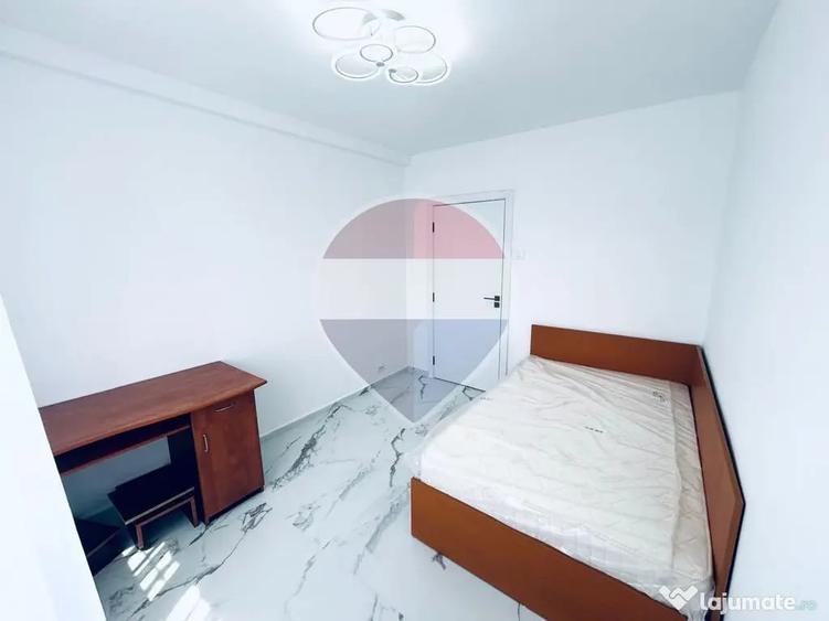 Apartament cu 3 camere decomandat în Banu Manta