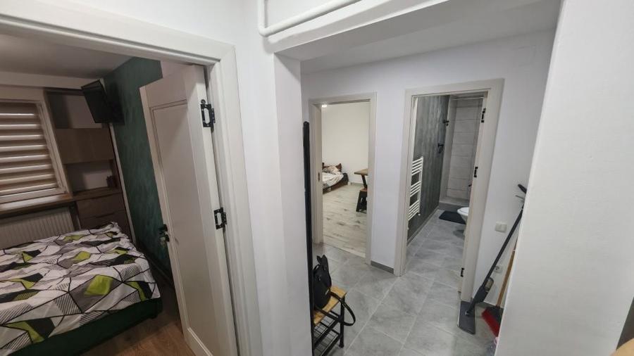 Apartament cu 2 camere decomandat în Viziru 1