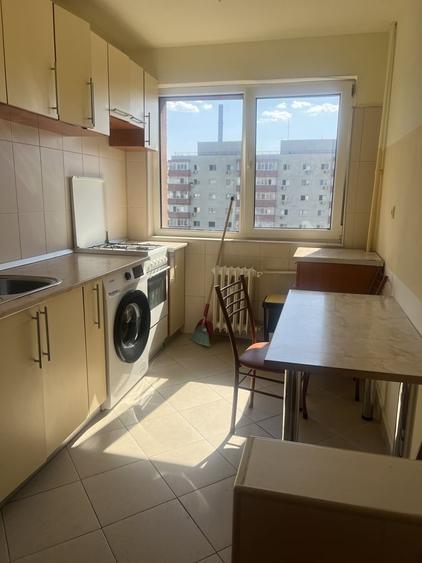 Apartament cu 2 camere semidecomandat în Alexandru Obregia
