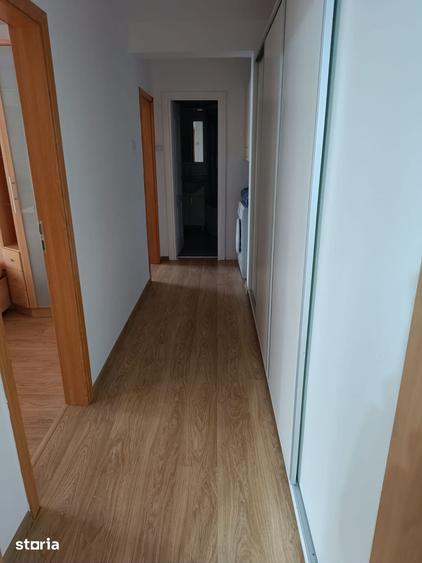 Apartament cu 3 camere în Decebal