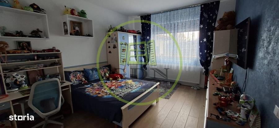 Casă cu 4 camere în Lunca Calnicului