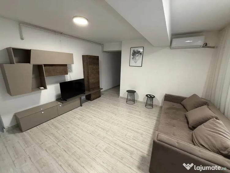 Apartament cu 2 camere semidecomandat în Tomis Nord