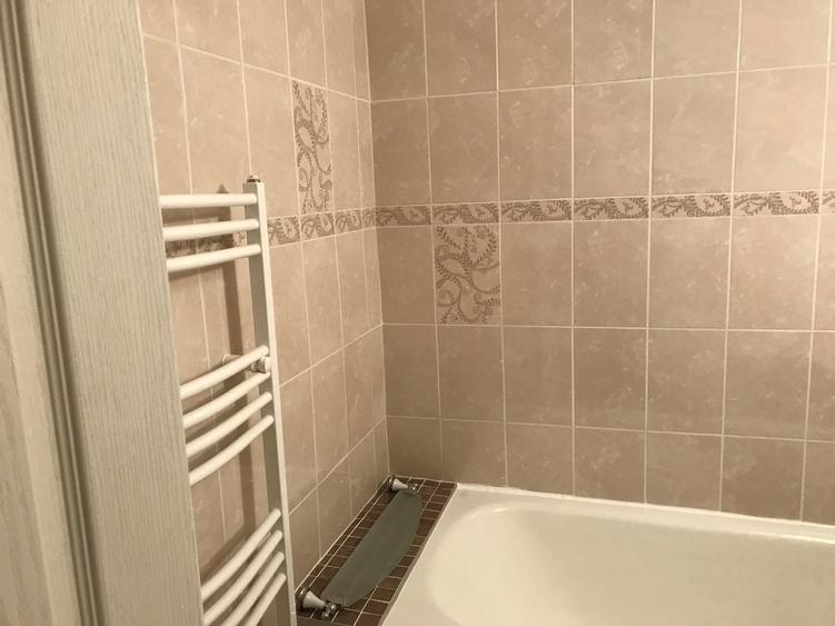 Apartament cu 2 camere decomandat în Ocna Șugatag