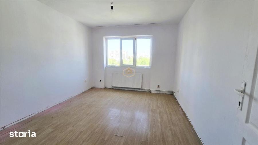 Apartament cu 2 camere decomandat în Micro 14