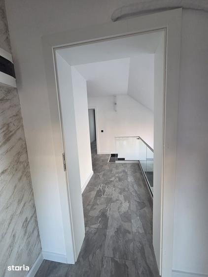 Casă cu 6 camere cu Teren 456 Mp în Mărășești