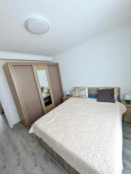 Casă cu 4 camere în Odăi