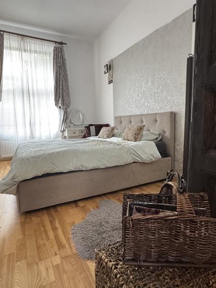 Apartament cu 2 camere semidecomandat, mobilat în Semicentral