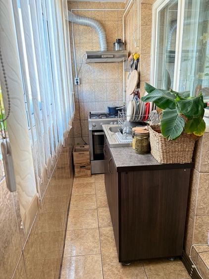 Apartament cu 2 camere decomandat în Valea Rosie
