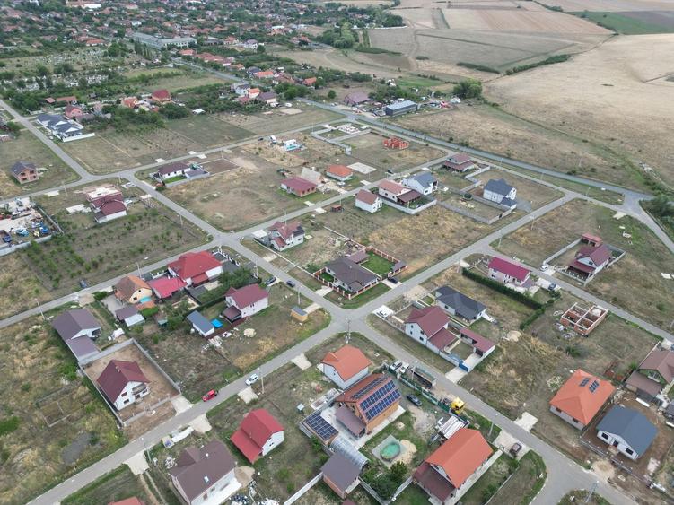 Teren Construcții intravilan de 500 mp, în Frumușeni