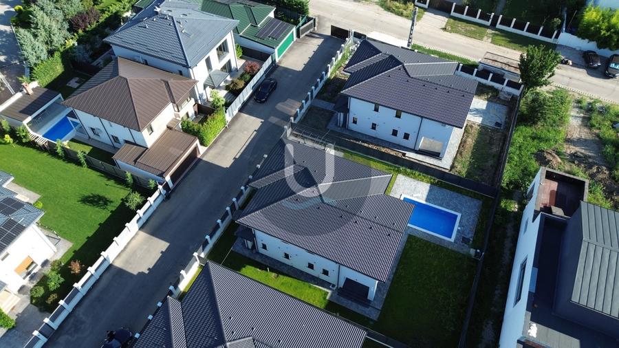 Casă individuală cu 5 camere cu Piscina în Corbeanca