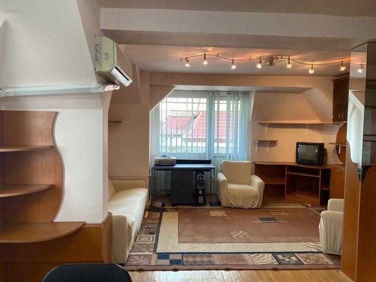 Apartament cu 4 camere decomandat în Calea Aradului