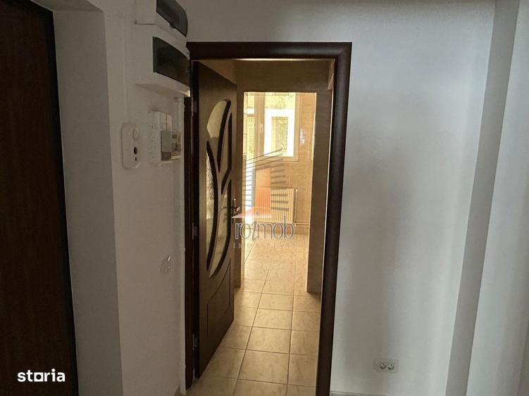 Magheru, apartament 3 camere renovat, etajul 1 - 2