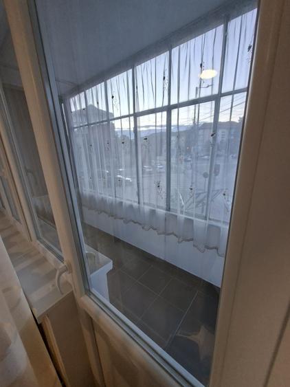 Apartament cu 2 camere decomandat în Precista