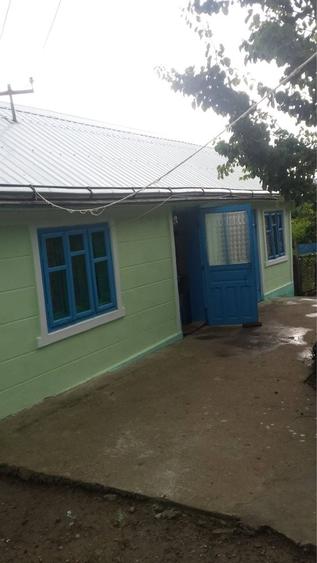 Casă cu 4 camere cu Teren 1600 Mp în Orășeni-Vale