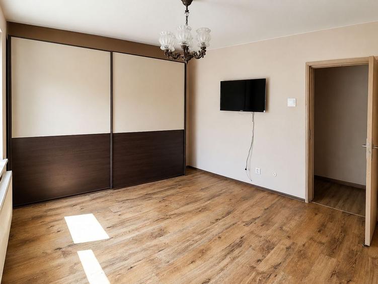 Apartament cu 4 camere decomandat, mobilat în Mănăștur