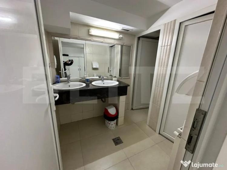 Spațiu comercial, de 380 mp, în Burdujeni