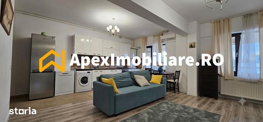 Apartament cu 3 camere semidecomandat în Dămăroaia