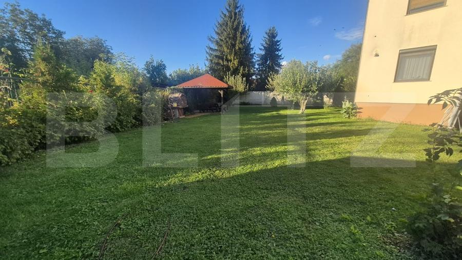 Apartament cu 3 camere decomandat, mobilat în Semicentral