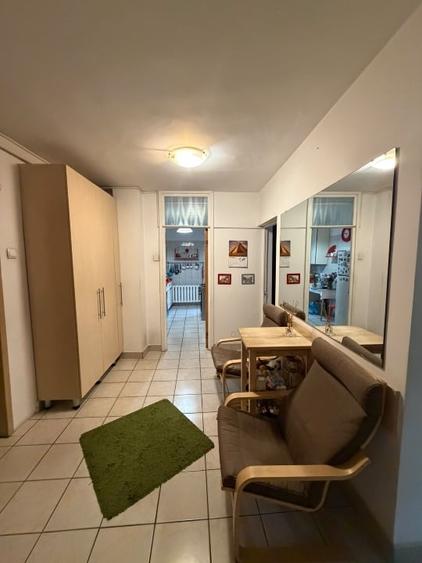 Apartament cu 4 camere decomandat, mobilat în Obor