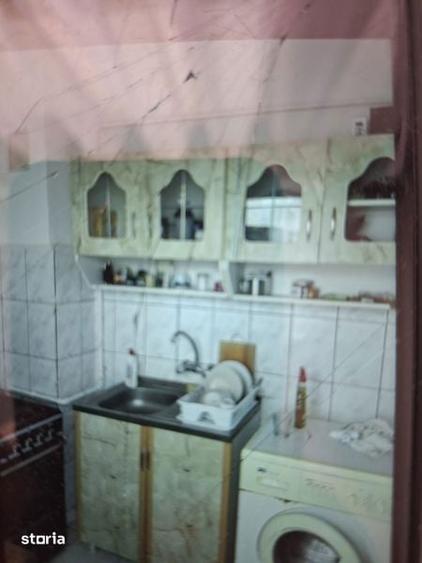 Garsonieră decomandată în Unirii Centru