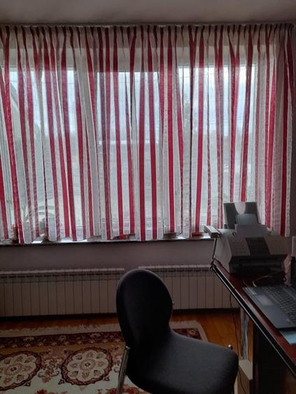 Casă individuală cu 7 camere cu Teren 1400 Mp în Dărmănești