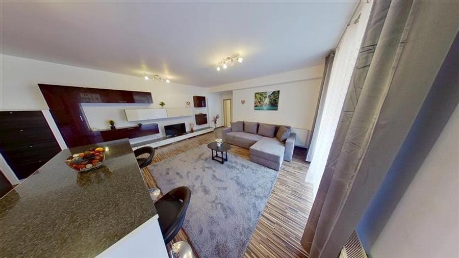 Apartament cu 2 camere decomandat, mobilat în Exterior Est