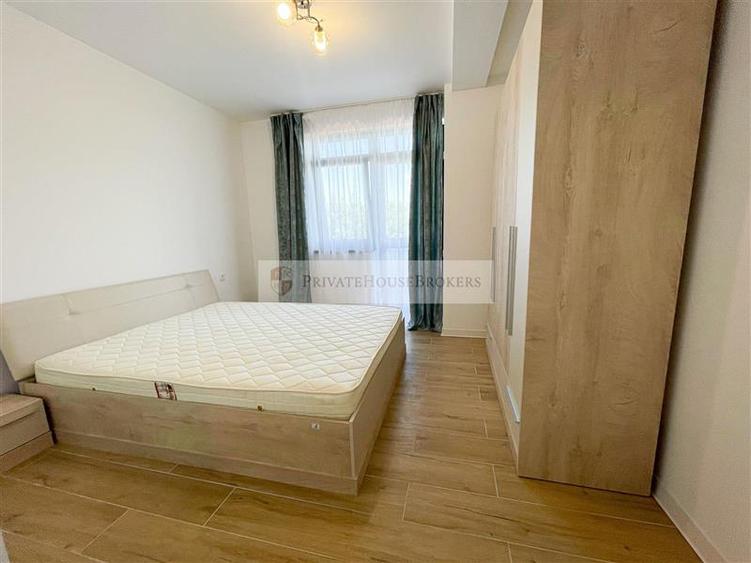 Apartament cu 2 camere semidecomandat, mobilat în Băneasa
