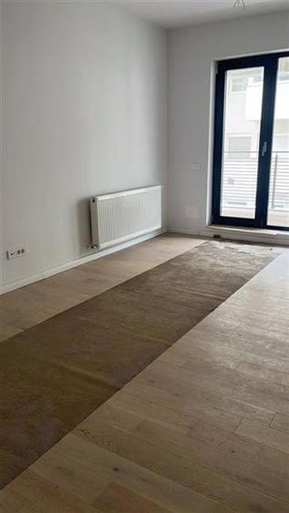 Apartament cu 3 camere decomandat în Herăstrău
