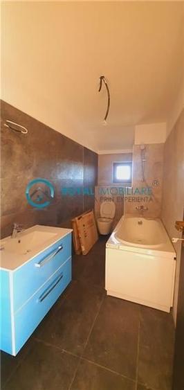 Apartament cu 2 camere decomandat în Albert