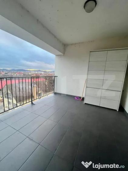 Apartament cu 2 camere semidecomandat în Calea Moldovei