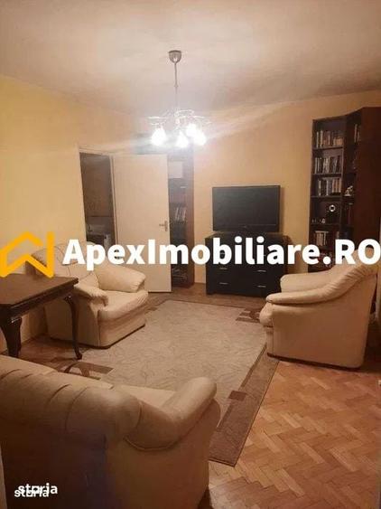 Apartament cu 2 camere semidecomandat în 1 Mai