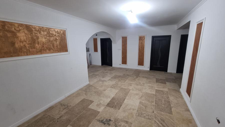 Casă cu 3 camere cu Teren 750 Mp în Vinga