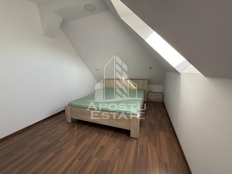 Apartament cu 4 camere semidecomandat, mobilat în Torontalului