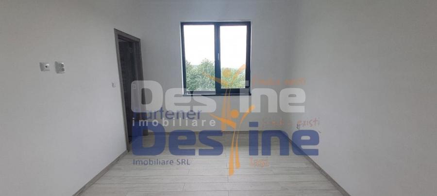 Casă individuală cu 4 camere cu Teren 440 Mp în Valea Adâncă