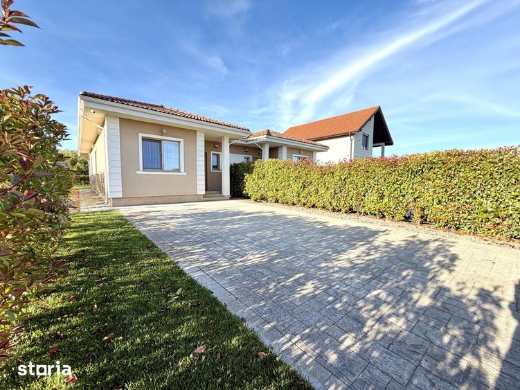 Casă cu 3 camere cu Teren 418 Mp în Central