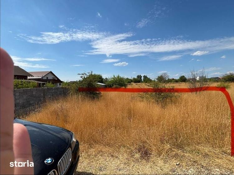 Teren de 500 mp, în Ostrovu Corbului