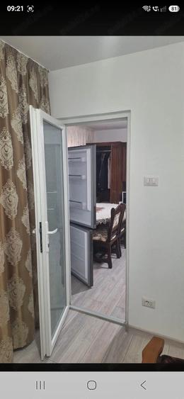 Apartament cu 2 camere nedecomandat în Horia