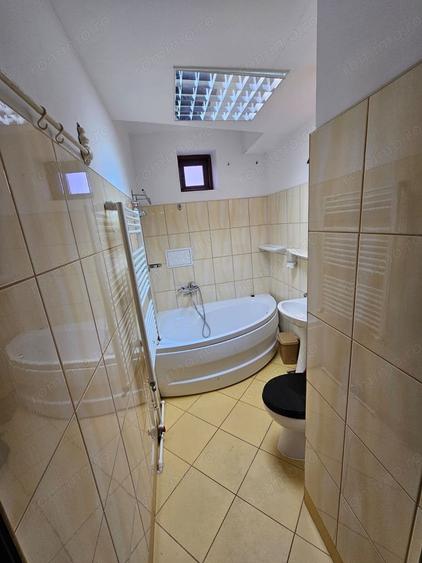 Apartament cu 3 camere decomandat în Ultracentral