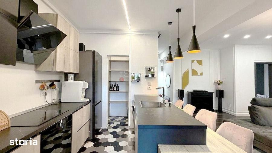 Apartament cu 3 camere în Florilor
