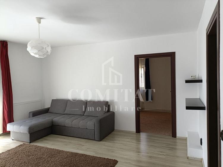 Apartament cu 2 camere semidecomandat, mobilat în Florești