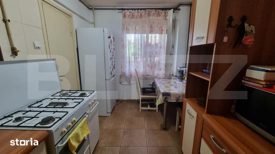 Apartament cu 4 camere în Take Ionescu