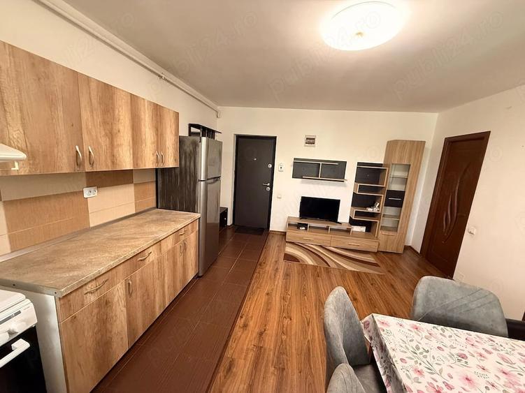 Apartament cu 2 camere semidecomandat în Florești