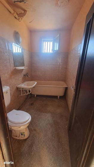 Apartament cu 2 camere decomandat în Valea Borcutului