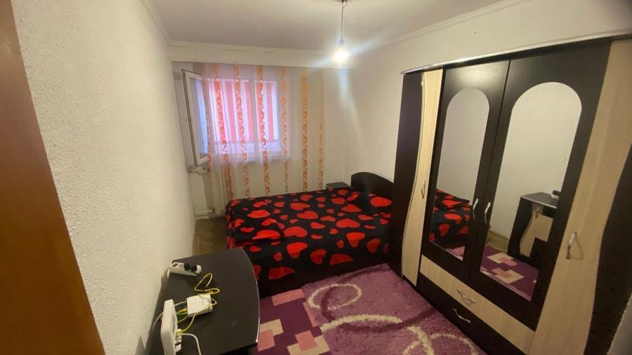Apartament cu 2 camere decomandat în Smeura
