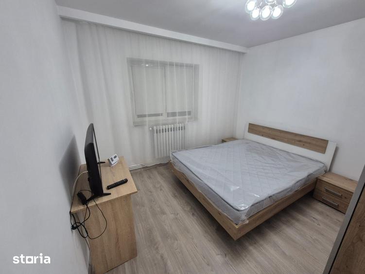 Apartament cu 2 camere decomandat în C5