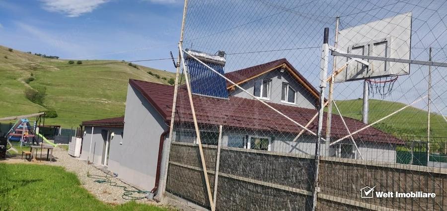 Casă cu Teren 755 Mp în Moriști