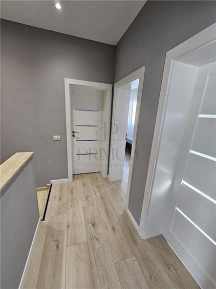Casă cu 2 camere cu Canalizare în Giroc