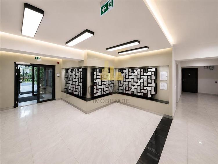Apartament cu 3 camere semidecomandat, mobilat în Vitan